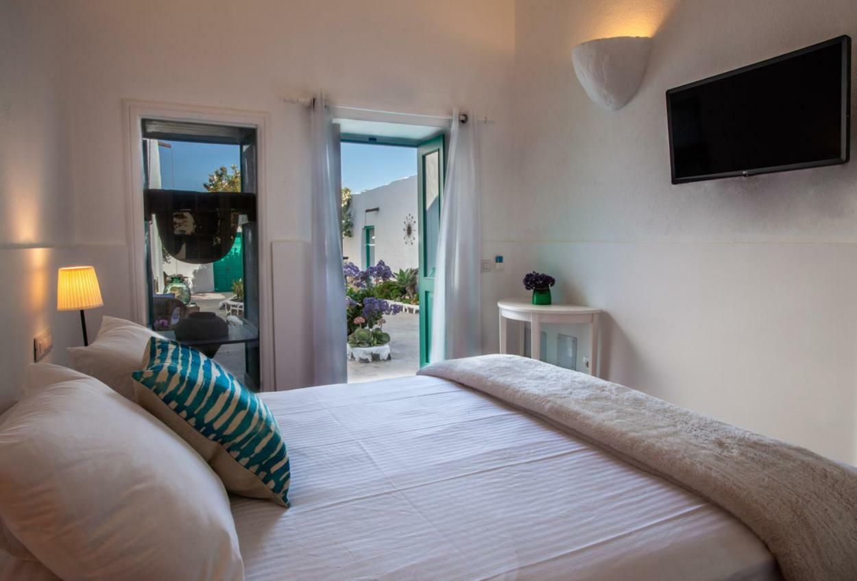Los Lirios Hotel Rural - Adults Only Tías Zewnętrze zdjęcie